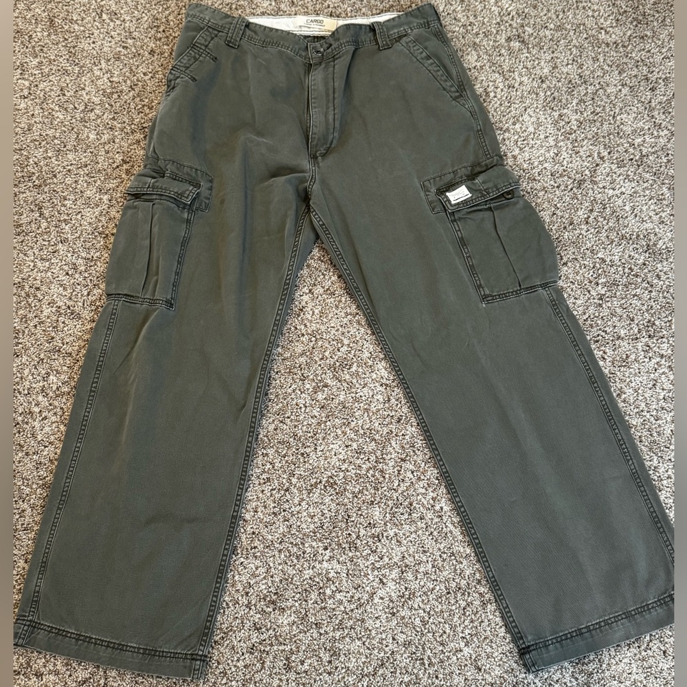 Levi's Men's Olive Green Cargo Pants